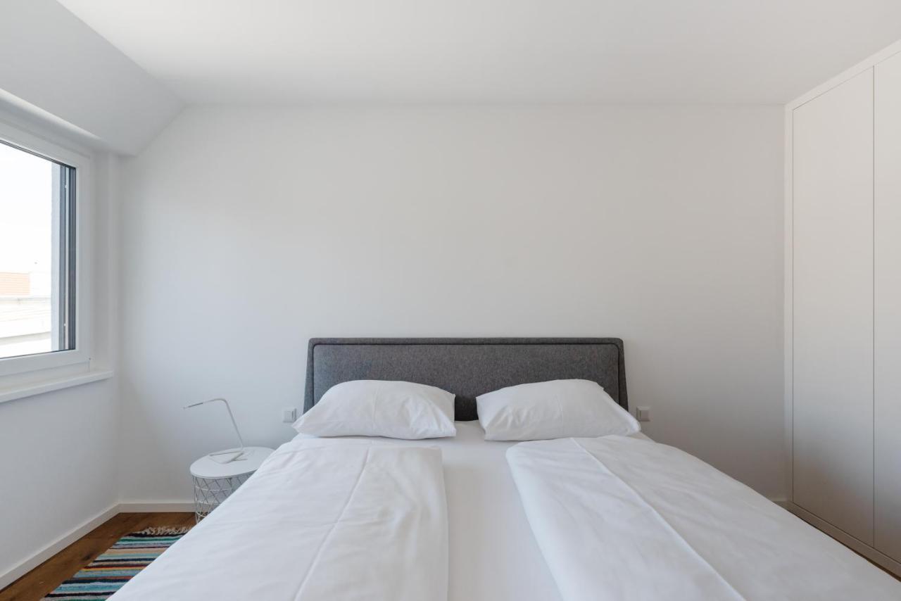 Stylisches Apartment In Zentraler Gruenruhelage Mit Garagenplatz Wien Eksteriør billede